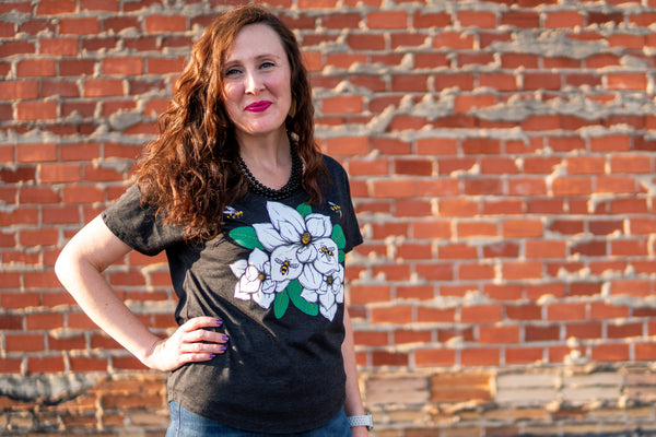 Magnolia & Honey Bees Women's T-shirt