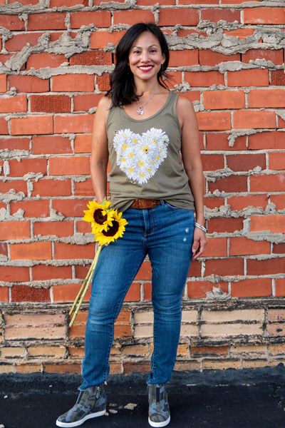 Daisy & Honey Bees Women's Tank